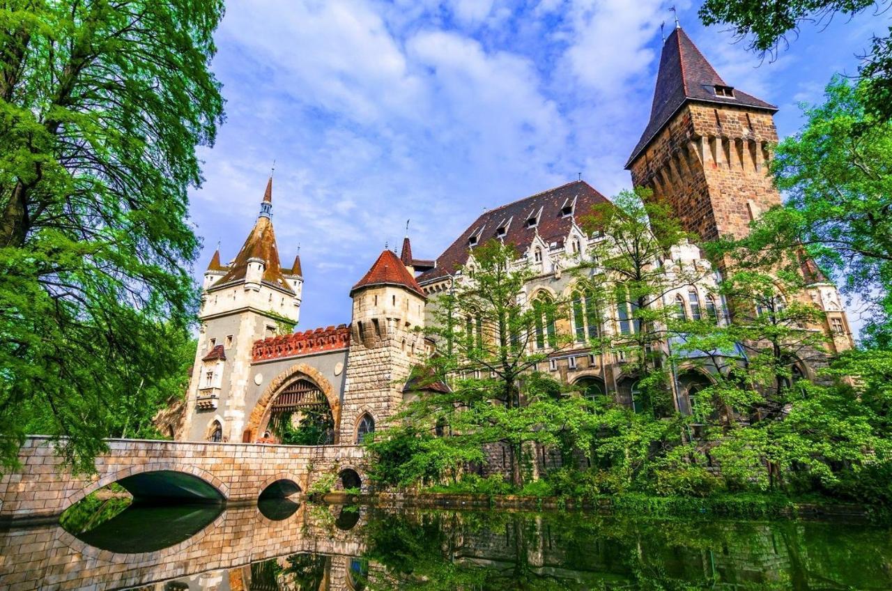 Rozsa 55 Budapesta
